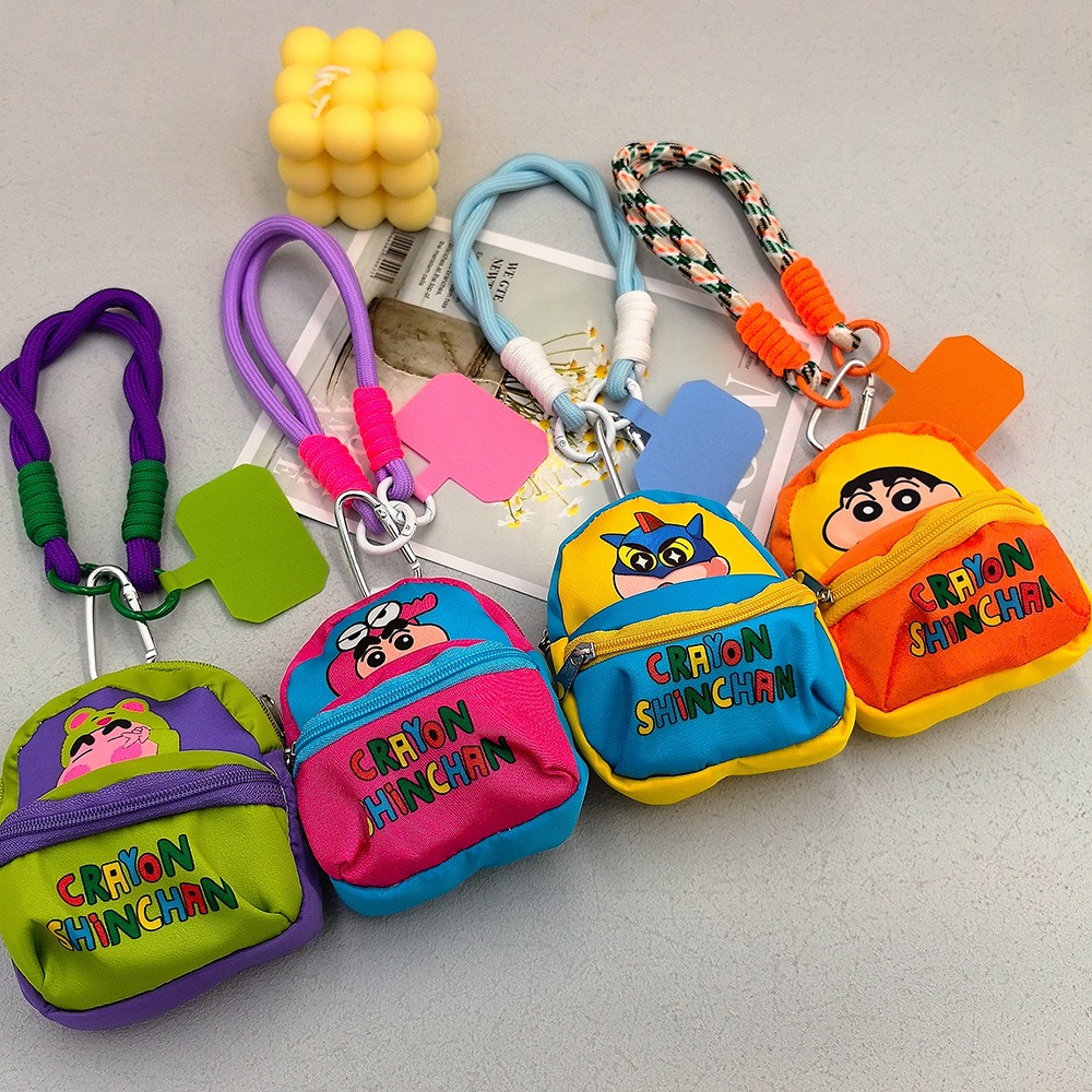 Phone Cases Kids - Figurki z anime „Crayon Shin Chan”,